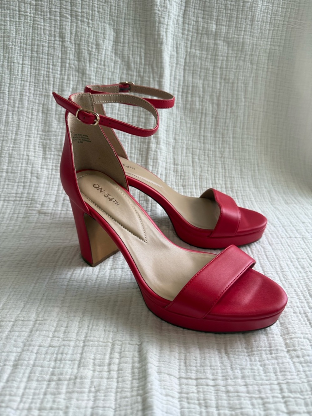 New ‘On 34th’ Red Ankle-Strap Platform Block Heels Sz 9.5 - Rannda